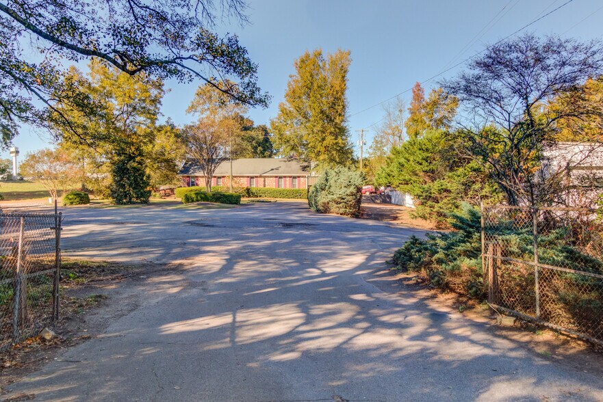 2161 Pendley Rd, Cumming, GA à vendre - Photo de l’immeuble – Image 3 sur 35