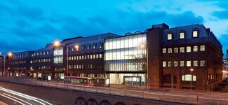 Plus de détails pour Wood St, Kingston Upon Thames - Bureau à louer