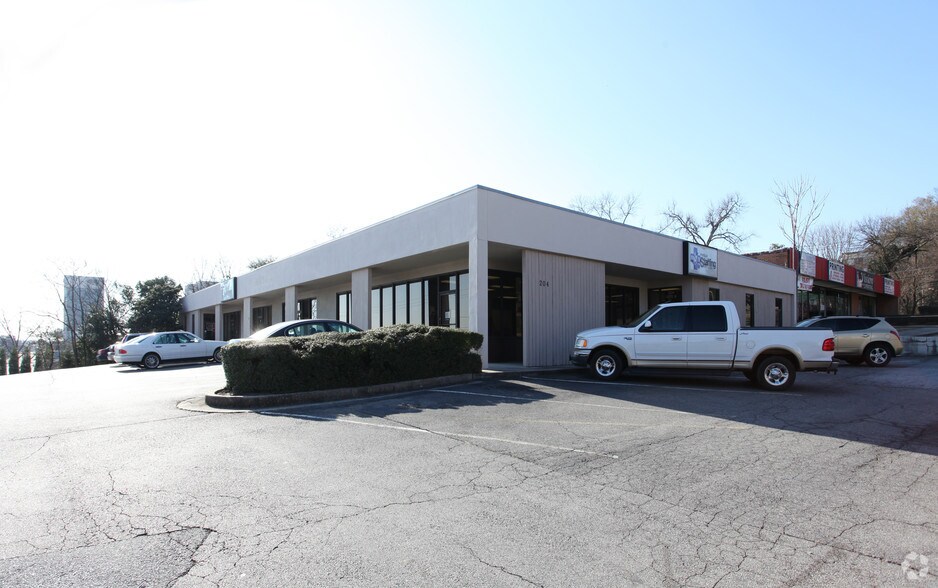 204 Spring St, Macon-Bibb, GA à louer - Photo de l’immeuble – Image 2 sur 7