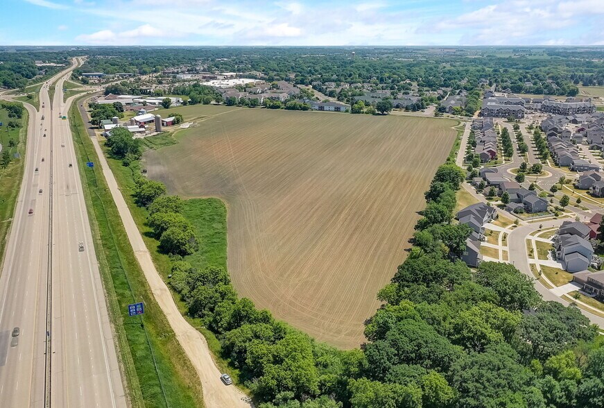 2355 McCoy Rd, Sun Prairie, WI à vendre - Aérien – Image 2 sur 13