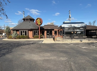 Plus de détails pour 2760 W Jefferson Ave, Trenton, MI - Local commercial à vendre