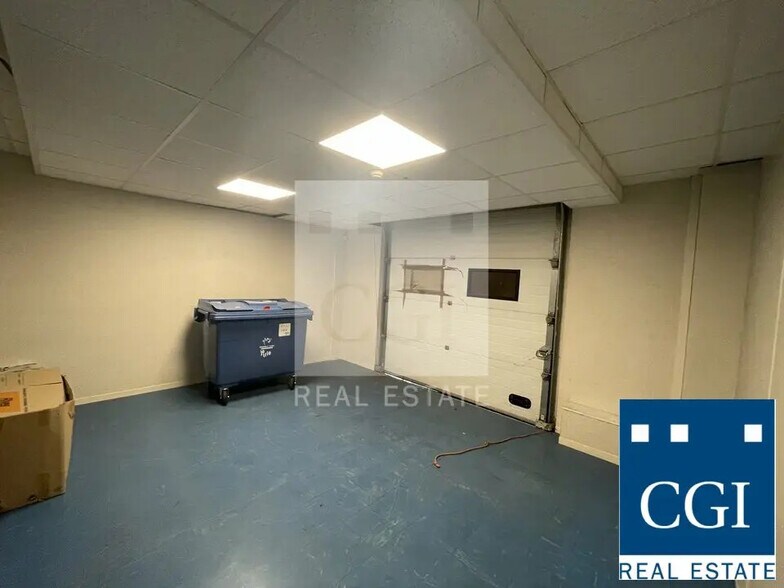 Bureau dans Seyssinet-Pariset à vendre - Photo de l’immeuble – Image 3 sur 4