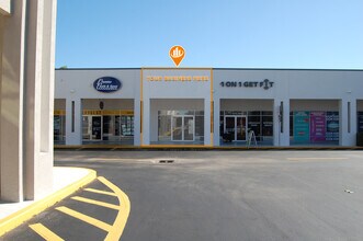 6060 Collier Blvd, Naples, FL à louer Photo de l’immeuble– Image 1 sur 10