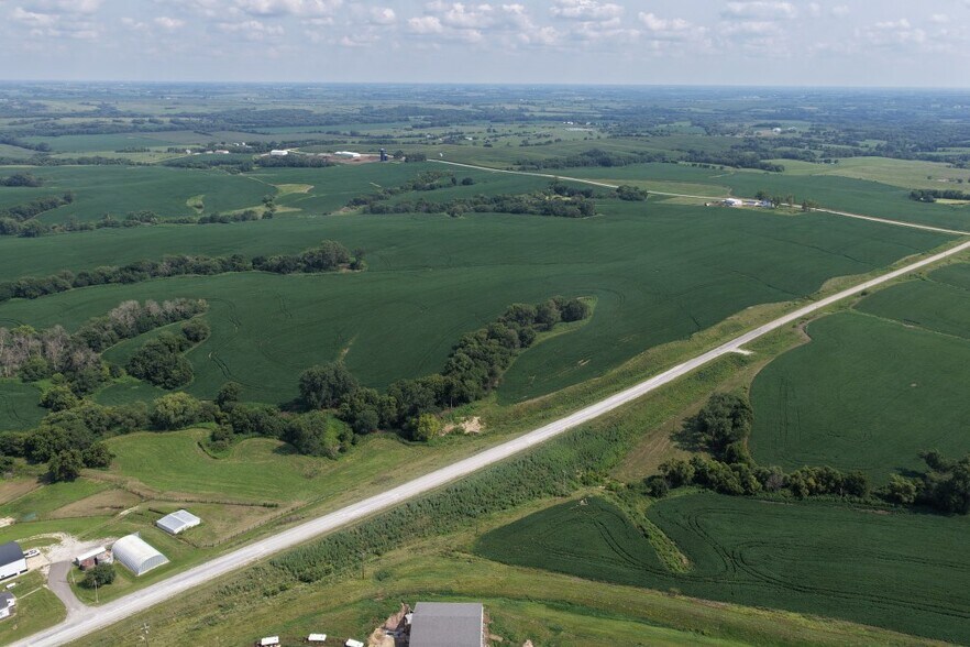 248th st, Benton, IA à vendre - Photo de l’immeuble – Image 2 sur 38