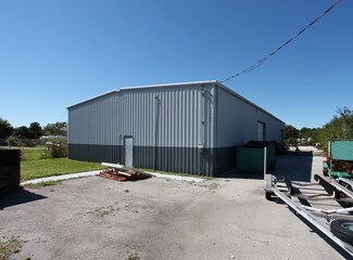 Plus de détails pour 4527 S US-1 Hwy, Fort Pierce, FL - Industriel/Logistique à louer