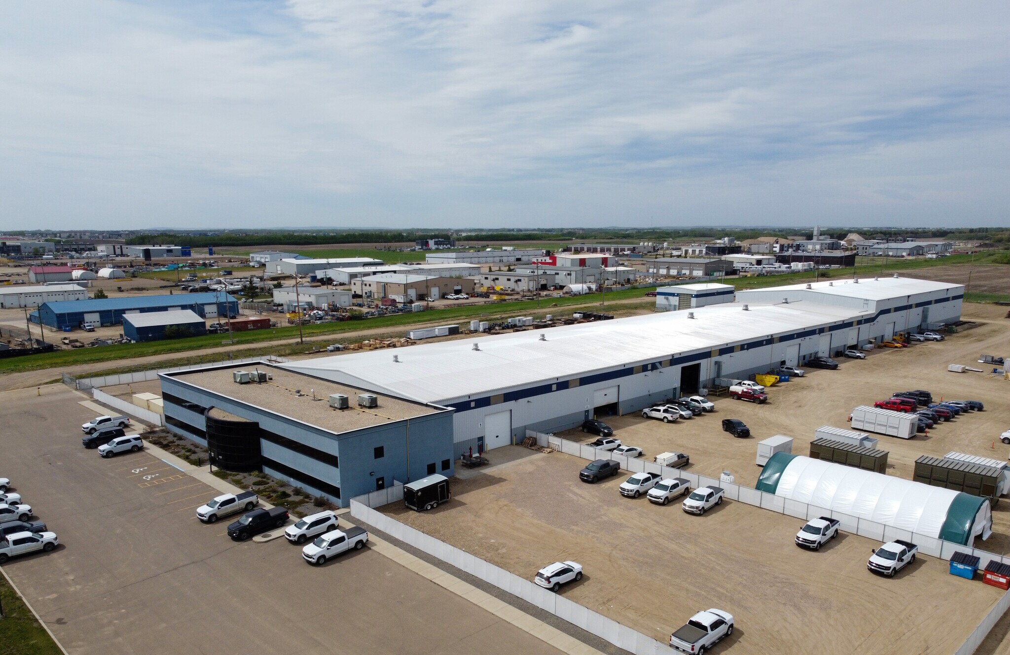 5702 63 Ave, Lloydminster, AB à vendre Photo de l’immeuble– Image 1 sur 8