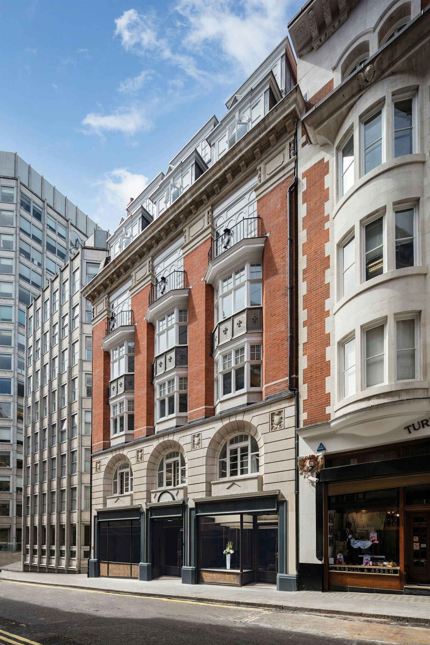 25-26 Bury St, Londres à louer Photo de l’immeuble– Image 1 sur 10