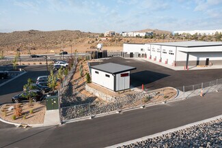 Plus de détails pour 7495 Sky Vista Pkwy Pky, Reno, NV - Local d'activités à louer