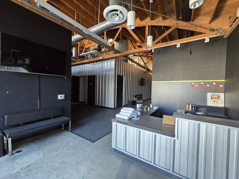 718 Jackson St, Los Angeles, CA à louer - Photo intérieure – Image 2 sur 14