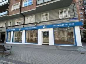 Local commercial dans Madrid, Madrid à louer Photo intérieure– Image 2 sur 8