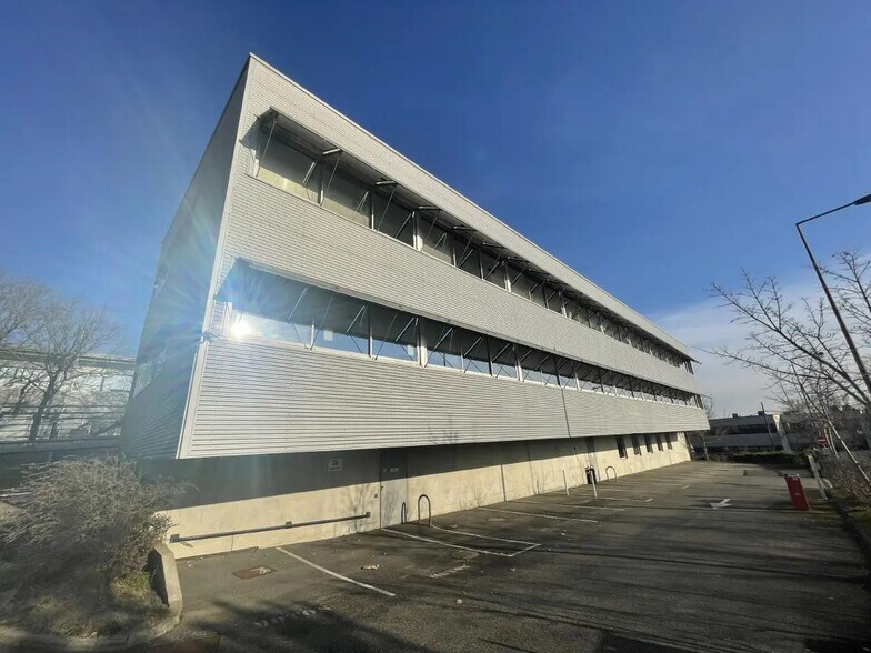 4 Impasse René Couzinet, Toulouse à louer - Photo de l’immeuble – Image 2 sur 41