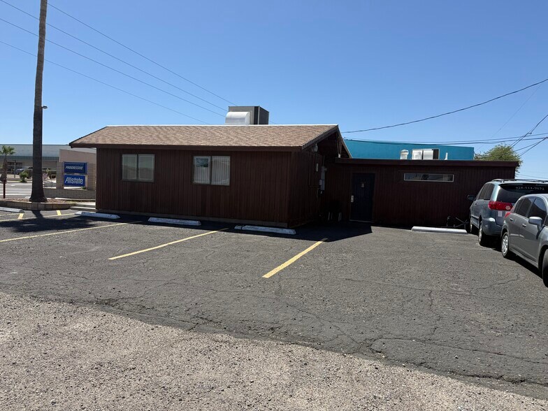 1885 E Lakeside Dr, Bullhead City, AZ à vendre - Photo de l’immeuble – Image 3 sur 6