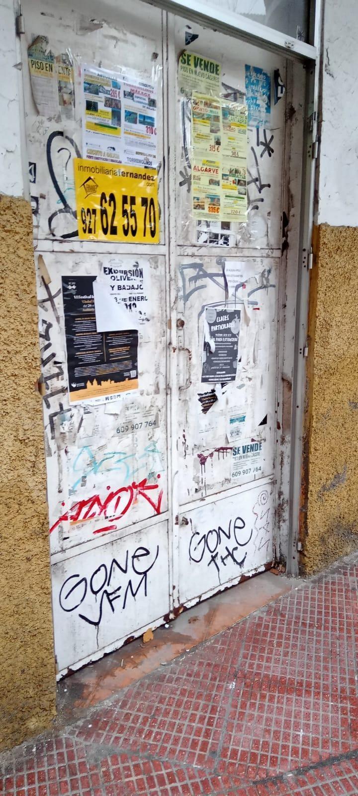 Local commercial dans Cáceres à vendre Photo de l’immeuble– Image 1 sur 2