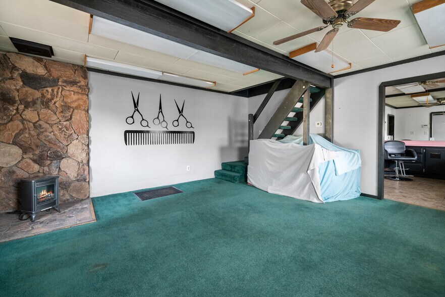 500 W Big Bear Blvd, Big Bear City, CA à vendre - Photo de l’immeuble – Image 3 sur 25