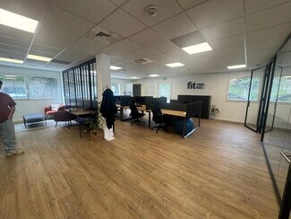 Plus de détails pour Bureau à louer