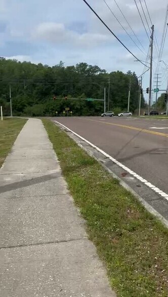 Rowan Rd & Little Deer Pkwy Rd, New Port Richey, FL à vendre - Vidéo sur l’annonce professionnelle – Image 3 sur 8