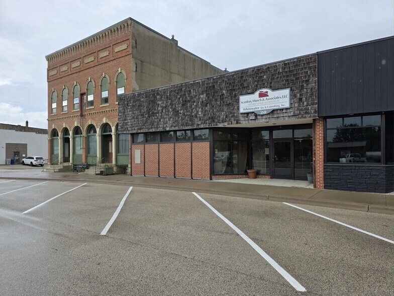 20 E Main St, Dodge Center, MN à vendre - Photo principale – Image 1 sur 9