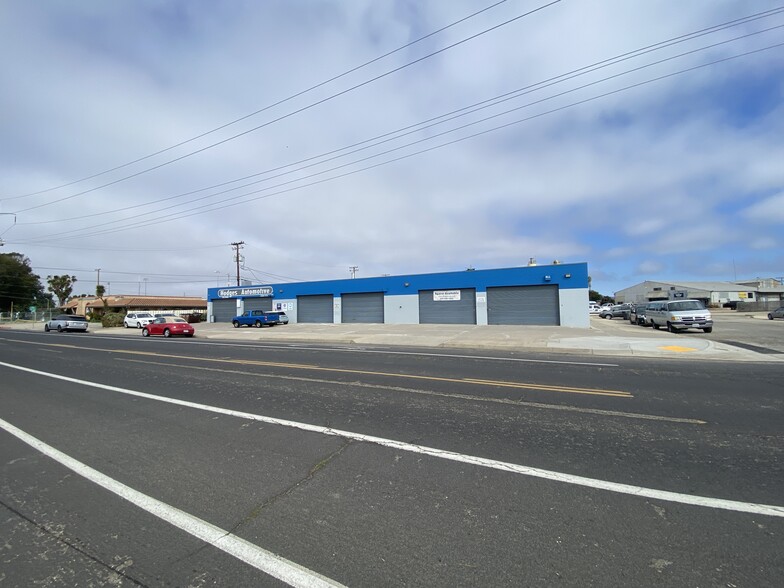 807-811 E Chestnut Ave, Lompoc, CA à louer - Photo de l’immeuble – Image 1 sur 11