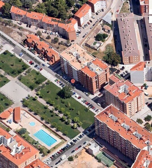 Immeuble residentiel dans Cuenca, Cuenca à vendre - Photo intérieure – Image 1 sur 1