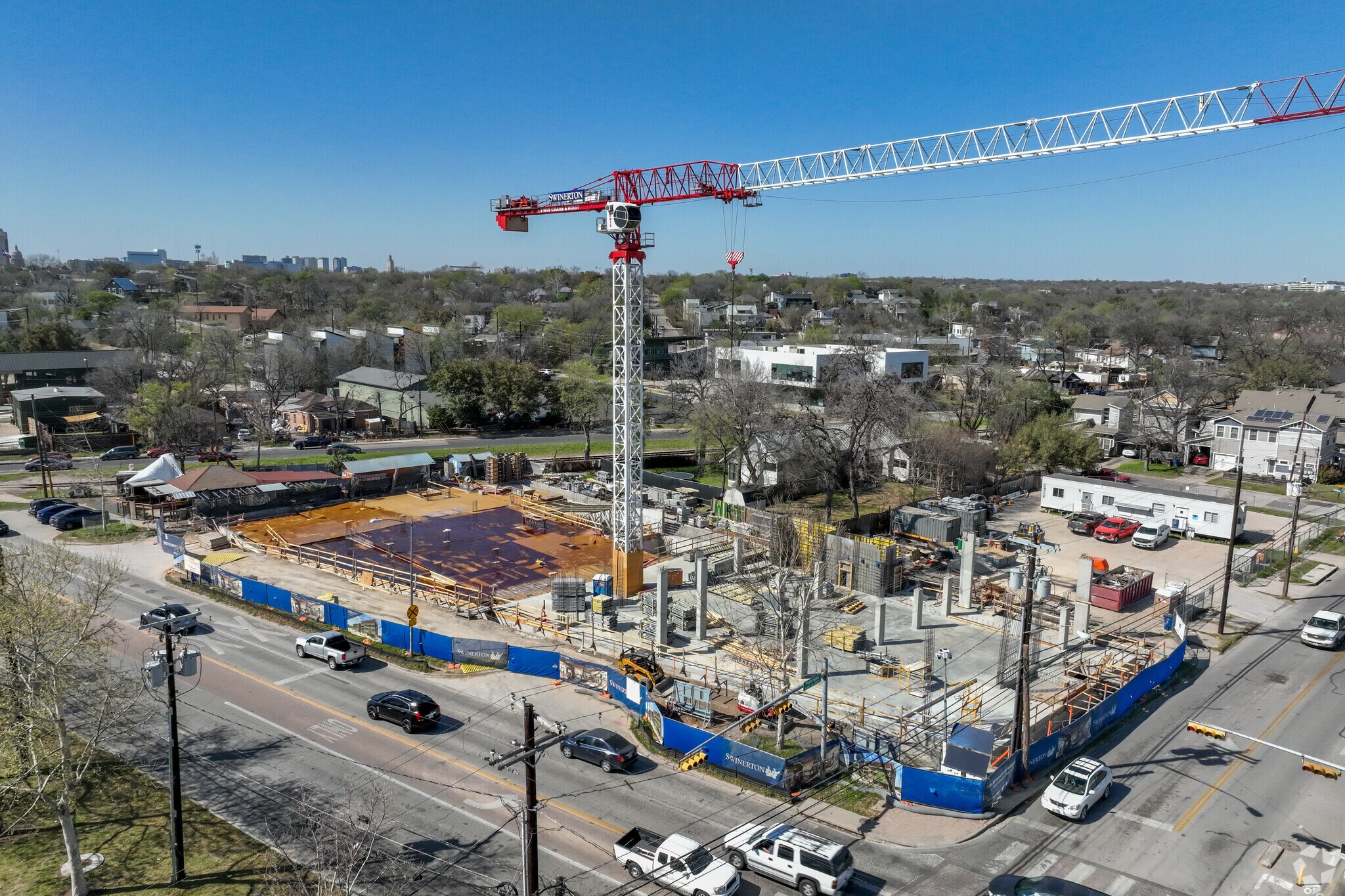 2422 E 7th St, Austin, TX à louer Photo de l’immeuble– Image 1 sur 15