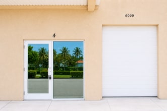 6600 Georgia Ave, West Palm Beach, FL à louer Photo intérieure– Image 1 sur 10