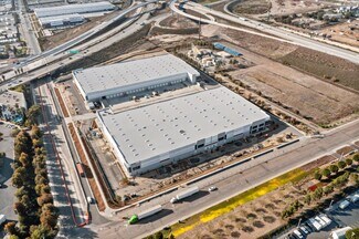 Plus de détails pour 2080 Sanyo Ave, San Diego, CA - Industriel/Logistique à louer
