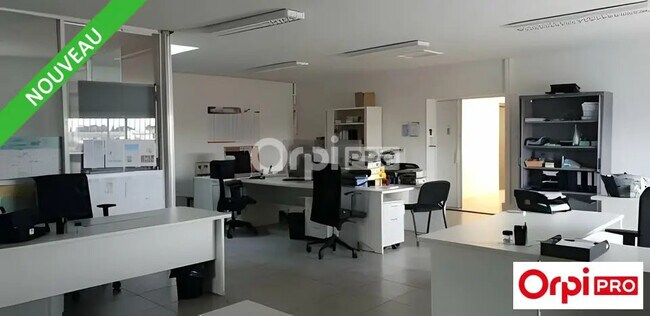 Plus de détails pour Bureau à vendre