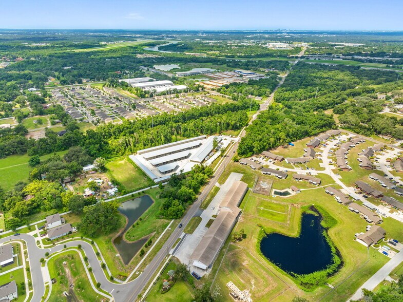 9610 Harney Rd, Thonotosassa, FL à vendre - Photo de l’immeuble – Image 3 sur 26