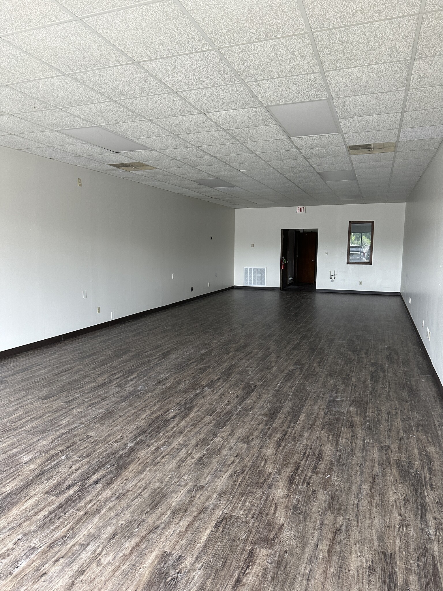 1022-1042 Goodman Rd E, Southaven, MS à louer Photo intérieure– Image 1 sur 2