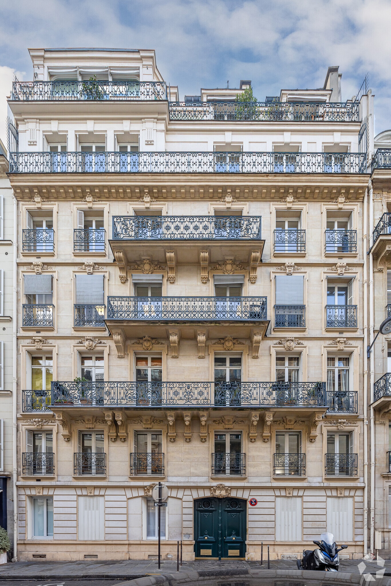 7 Rue D'Artois, Paris à louer Photo principale– Image 1 sur 6