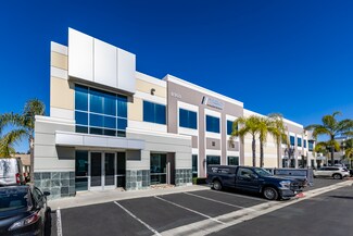 Plus de détails pour 8360 Juniper Creek Ln, San Diego, CA - Industriel/Logistique à vendre