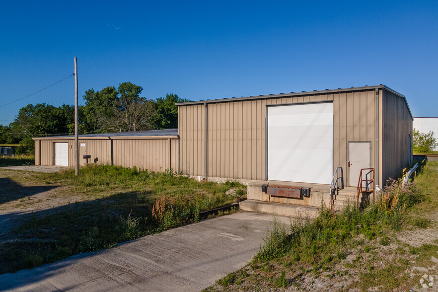 431 E North St, Fostoria, OH à louer - Photo de l’immeuble – Image 2 sur 5