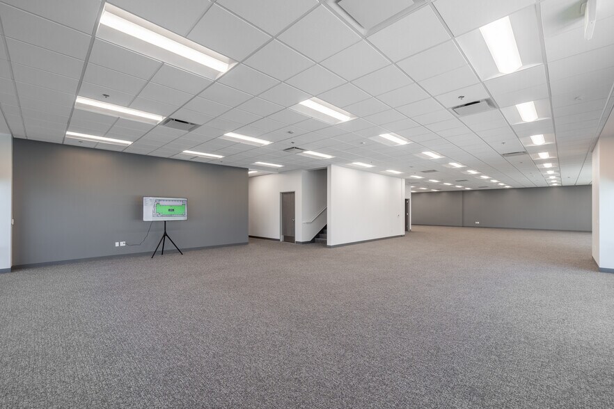 2401 E Wardlow Rd, Long Beach, CA à louer - Numérisation 3D Matterport – Image 2 sur 38