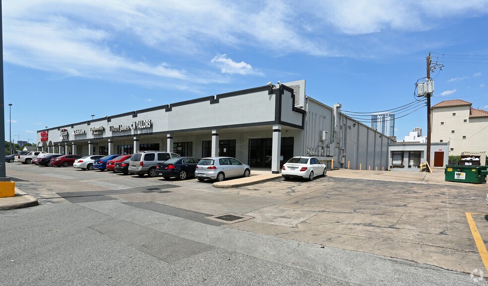3401-3471 Kirby Dr, Houston, TX à louer - Photo de l’immeuble – Image 3 sur 5