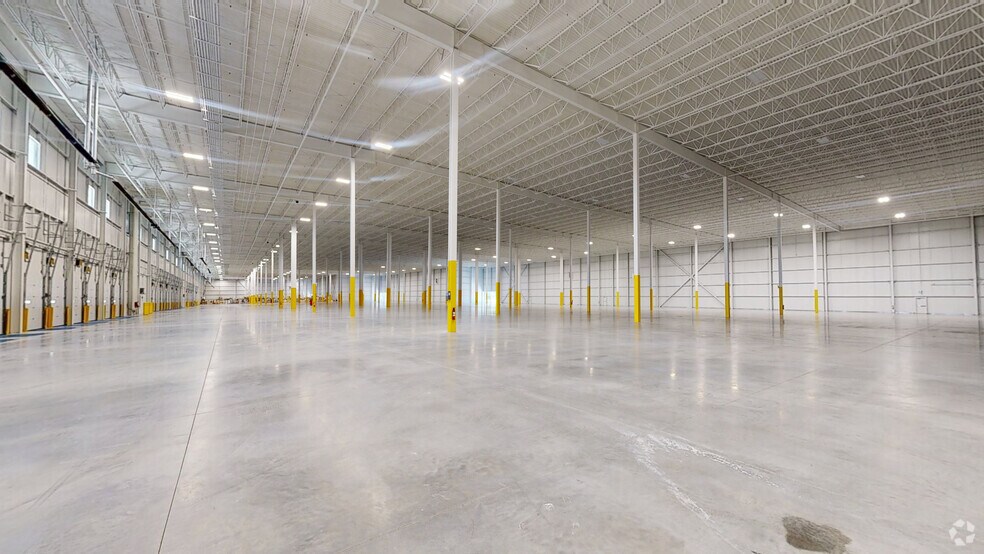 1575 Clements Rd, Pickering, ON à louer - Numérisation 3D Matterport – Image 2 sur 26