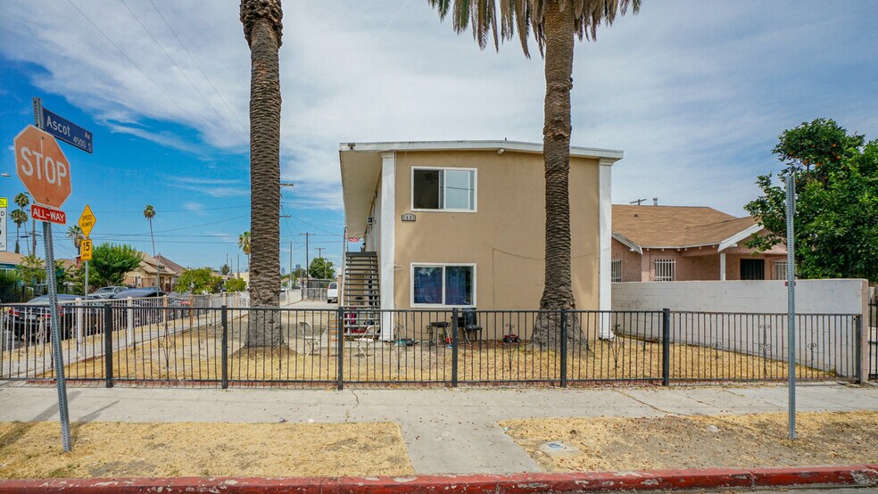 1401 E 46th St, Los Angeles, CA à vendre - Photo de l’immeuble – Image 2 sur 19
