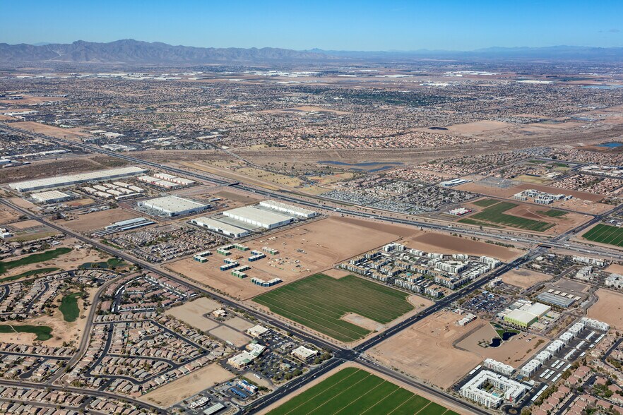 NWC Avondale Blvd & Van Buren St, Avondale, AZ à vendre - Aérien – Image 2 sur 12