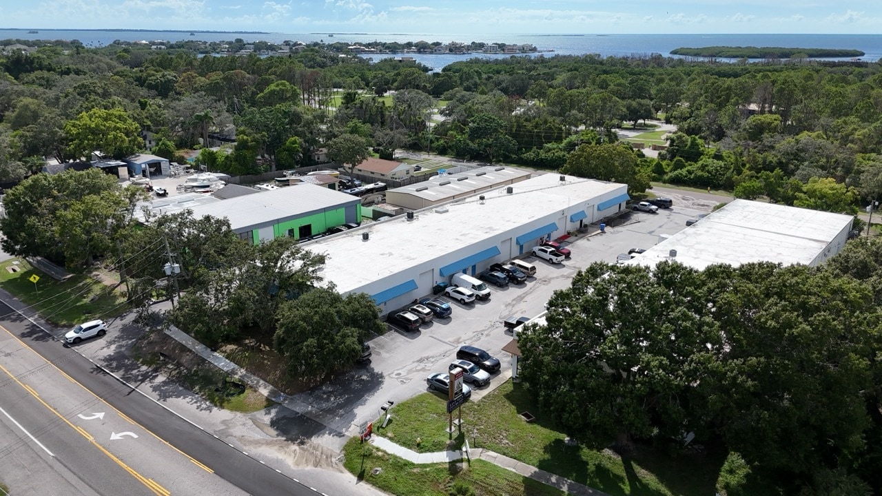 3785 Alt 19, Palm Harbor, FL à louer Photo intérieure– Image 1 sur 3