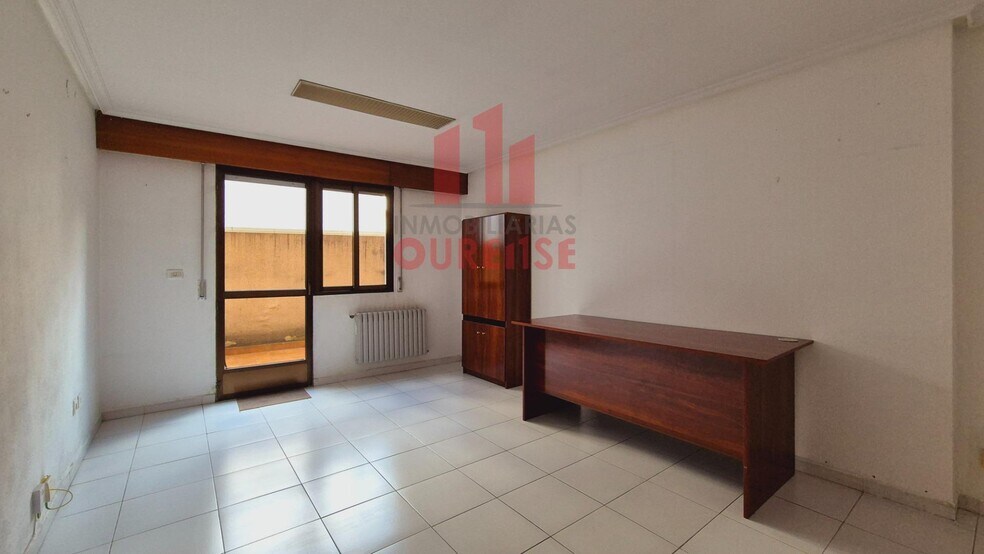 Bureau dans Ourense, Orense à louer - Photo de l’immeuble – Image 3 sur 5