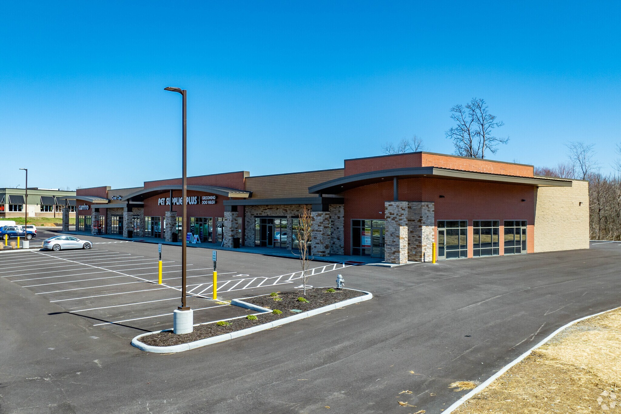 6400 OH-48, Maineville, OH à louer Photo principale– Image 1 sur 4
