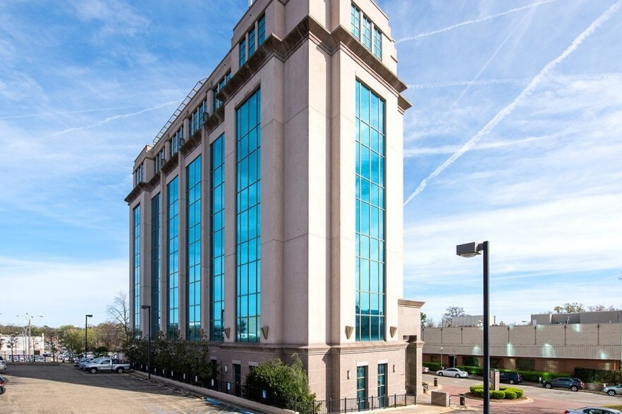 2 N Jackson St, Montgomery, AL à louer - Photo de l’immeuble – Image 2 sur 5