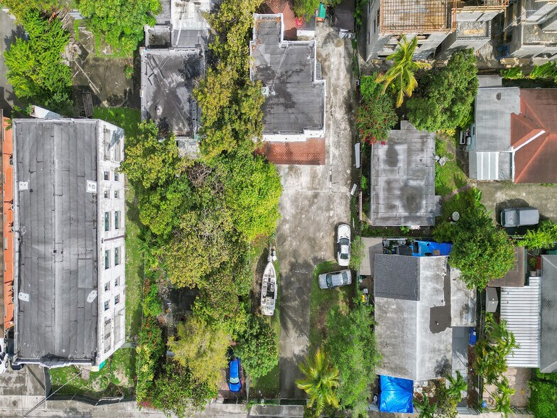 527 Nw 34th St, Miami, FL à vendre - Photo de l’immeuble – Image 3 sur 20