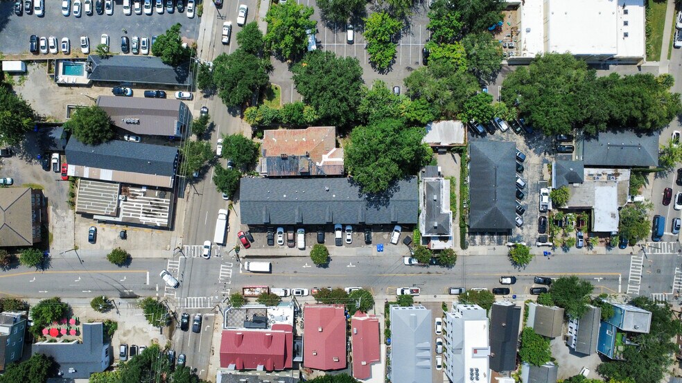 221 Rutledge Ave, Charleston, SC à vendre - Photo de l’immeuble – Image 2 sur 7
