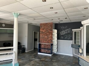 319 Belvedere Rd, West Palm Beach, FL à louer Photo intérieure– Image 2 sur 4