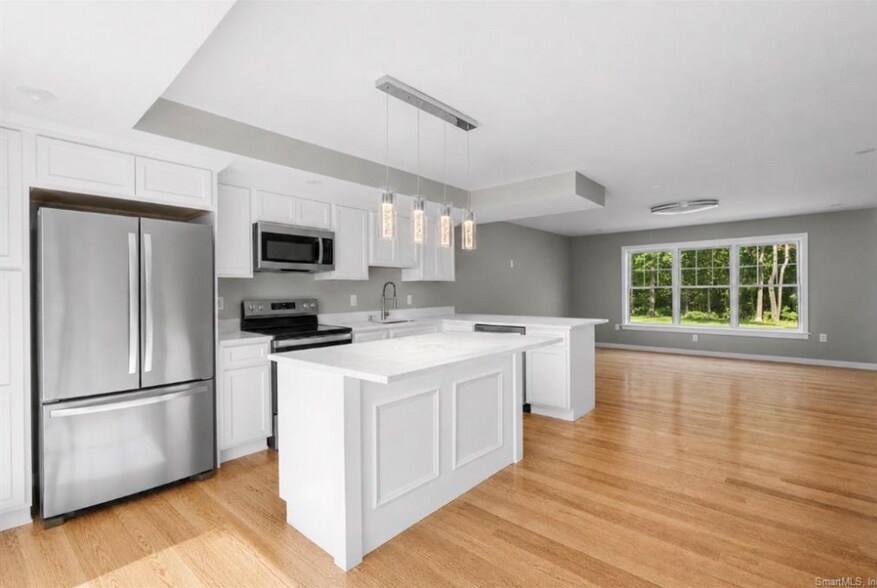 15 Colby Ct, New Haven, CT à vendre - Photo intérieure – Image 2 sur 7