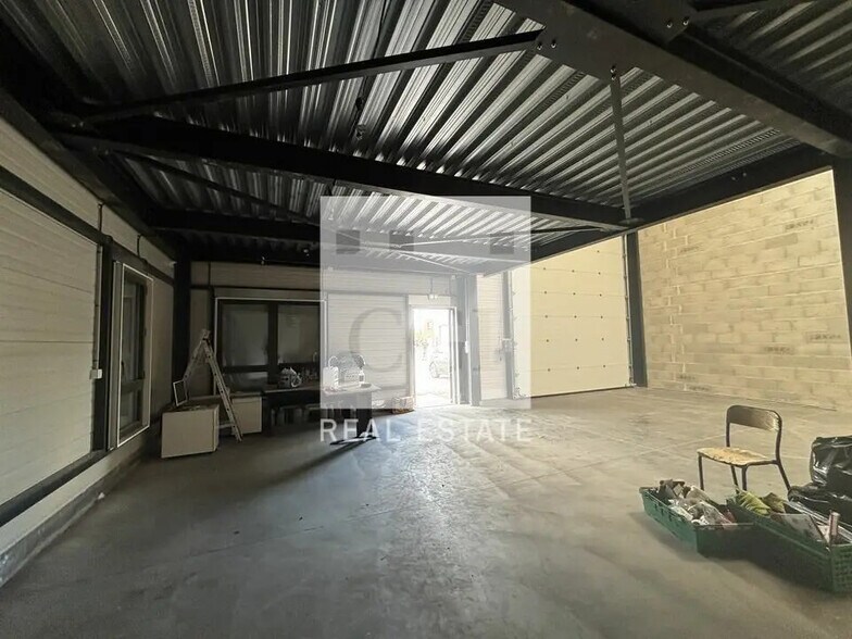 Bureau dans Corbas à louer - Photo de l’immeuble – Image 3 sur 9