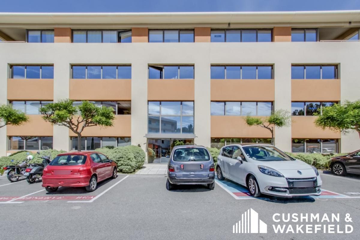 515 Avenue De La Tramontane, La Ciotat à louer Photo de l’immeuble– Image 1 sur 14