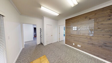218 E Tremont Ave, Charlotte, NC à louer Photo intérieure– Image 2 sur 5