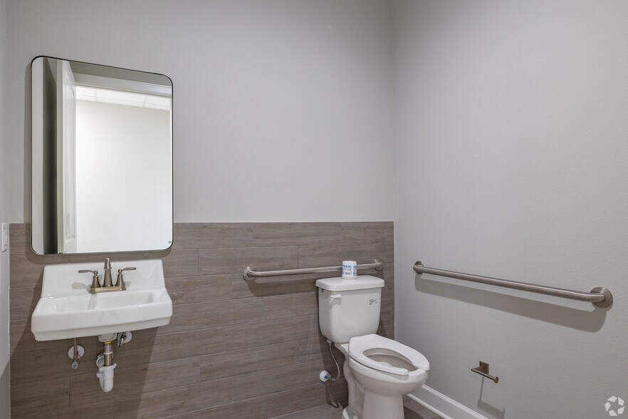 26717 Westheimer Pky, Katy, TX à vendre - Photo de l’immeuble – Image 2 sur 26