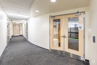 360 Lisgar St, Ottawa, ON à louer Photo intérieure– Image 2 sur 13